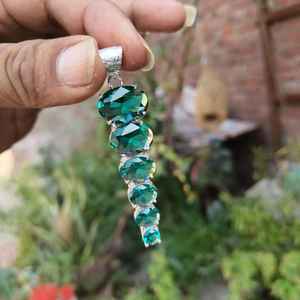 Déclaration pendentif en argent 925 avec 6 pierres à facettes en quartz vert bijoux en pierres précieuses ovales verticales faits à la main pour les femmes en gros - Product Image 6