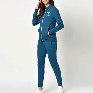 Ensemble de jogging d'hiver à capuche respirant pour femmes Survêtement imprimé 2 pièces pour la vente en gros en ligne - Product Image 3