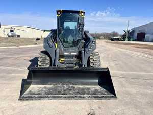 รถตักล้อยาง John Deere 334P ปี 2025 สภาพใหม่/มือสอง พร้อมคุณสมบัติแบบเคลื่อนย้ายได้ ขายส่ง จัดส่งรวดเร็ว - Product Image 3