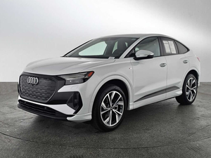 LIMPIO 2024 A U D I Q4 e-tron Sportback q u a T R O Prestige 50 - Product Image 4