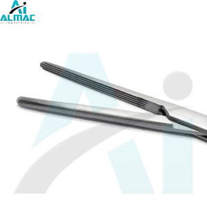 Fórceps Kelly quirúrgicos de alta calidad ALMAC con mandíbulas dentadas para aplicaciones confiables de hemostasia e instrumentos médicos - Product Image 6