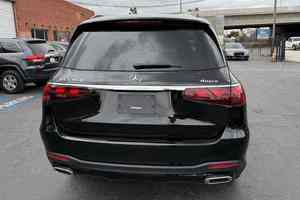 GLS 450 2025 Usado en Excelentes Condiciones, ~375 hp, Motor Turbo de 6 Cilindros AMG, Bajo Kilometraje, Sin Problemas Mecánicos, Listo para Conducir - Product Image 2