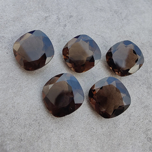 AAA + อัญมณีควอทซ์สโมคกี้ทรงเหลี่ยมตัดเหลี่ยมเพชรพลอยสีน้ำตาลธรรมชาติคุณภาพสูงมีให้เลือกทุกขนาด - Product Image 5
