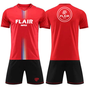 Camiseta de fútbol transpirable cómoda de diseño personalizado de la mejor calidad, conjuntos de uniformes, servicio OEM de jugadores juveniles con corte automatizado - Product Image 2