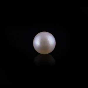 สร้อยคอมุกเทียมสีขาว 12.35 กะรัต (รูปทรงข้าวสารสีชมพูจากเปลือกหอยธรรมชาติในน้ำจืด) - Product Image 1