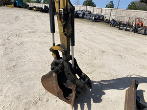 Excavadora 2017 Caterpillar 303.5E2 CR usada Excavadora hidráulica de movimiento de tierras lista para enviar - Product Image 3