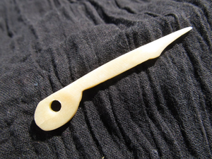 Dossier d'os Médiéval Style Os Nail Pick - Product Image 4