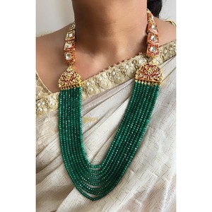 Collar de cuentas verdes Meenakari & Kundan con pendientes, juego de joyería fina chapada en oro para regalo con piedra de diamante de perla de cobre - Product Image 6