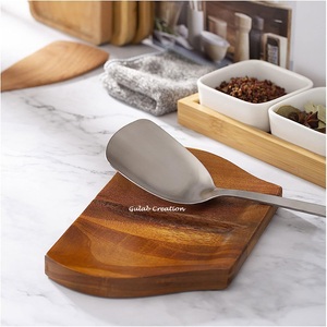 Reposacucharas de Madera de Acacia Ecológico Hecho a Mano para 2 Cucharas, Soporte para Utensilios con Doble Ranura, para Uso en Encimeras de Cocina y Estufas - Product Image 2