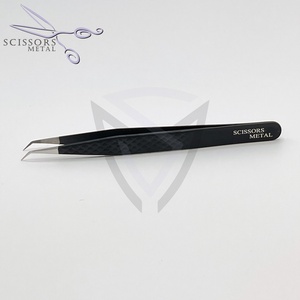 Pince à épiler 3D attachée à la main mince à 65 degrés de fibre de mélange professionnel pour l'outil d'extensions de cils d'application de cils de volume - Product Image 4