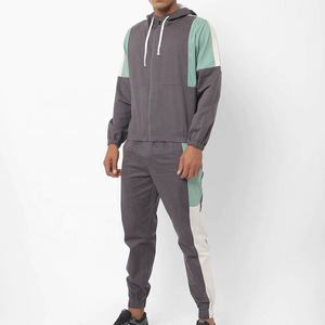 Vente en gros de vêtements de jogging à fermeture éclair pour hommes survêtements d'entraînement à la mode pour les sports de plein air sweat-shirt d'hiver grande taille caractéristiques - Product Image 1