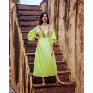 Robe midi verte Parrot pour femme, taille unique, taille élastique, respirante, col carré et col halter, pour les loisirs ou les soirées - Product Image 1