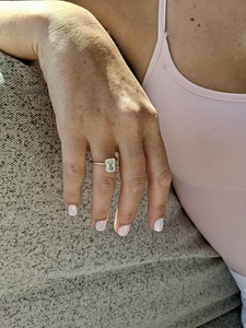 Anillo de Compromiso de Plata de Ley 925 con Moissanita de Corte Princesa Solitario para Mujer, para Bodas y Fiestas, Claridad VVS, Estilo Moderno - Product Image 5