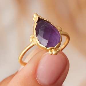 Bague de fiançailles pour femme en argent 925 avec améthyste dorée vintage en forme de goutte d'eau sertie clos, style Art Palace, tendance pour le quotidien - Product Image 2