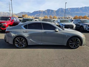Nuevo Toyota IS 350 F Sport Gris Limpio, Automático, R18, Euro VI, Techo de Aleación de Aluminio Ligero, Sedán - Product Image 4