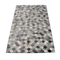 2024 élégant tapis en cuir cousu à la machine authentique peau de vache élégant décor de salle de prière vente chaude élégant tapis en peau de vache