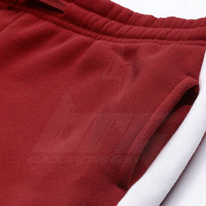 Venta caliente Ropa de invierno Chándales con logotipo personalizado para hombres Último diseño Hecho en Pakistán Chándales para hombres - Product Image 5