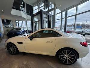 Mercedes-Benz SLC 43 AMG usado del 2018 - Product Image 4