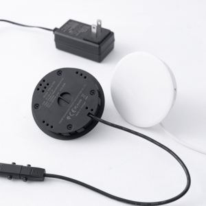 ที่ชาร์จไร้สายแบบชาร์จเร็วได้รับการรับรอง Qi แบบธรรมดา15W สีดำและสีขาวพร้อมกำลังการผลิตสูงสุด5-15W ผลิตในเวียดนาม - Product Image 4