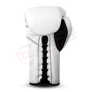 Gants de boxe en cuir de vachette blanc de haute qualité, lacés, avec impression de logo personnalisée, gants OEM - Product Image 4