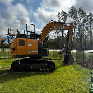 Offre Spéciale – Mini-Excavatrice d'Occasion CASE de Haute Qualité à Bas Prix – Modèles CASE 58, CX58C, CX55B, CX75 – Excavatrice sur Chenilles de 6 Tonnes – Bien Entretenue et Abordable - Product Image 1