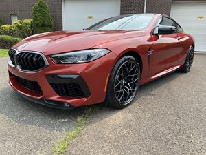 2022 M8 Competition Coupé AWD V8 Turboalimentado de 617 hp - Product Image 3