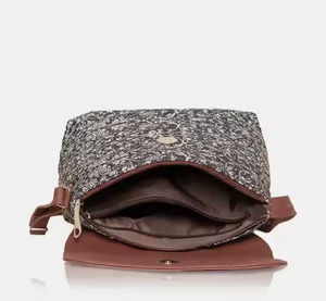 Bolsos de tirantes bohemios vintage de alta demanda para mujer hechos a mano de cuero genuino que ofrece durabilidad impermeable Paquete de lujo - Product Image 1