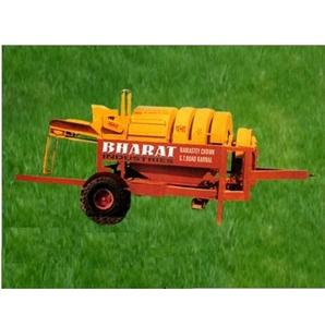 Suministro al por Mayor de Cosechadora con Cortadora Operada por Tractor para una Trilla Rápida y Limpia, Suministro Mundial Disponible - Product Image 1