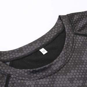 Camiseta clásica de rendimiento para hombre, camiseta de entrenamiento de manga corta con costuras duraderas para deportes, camiseta de rendimiento para hombre - Product Image 3