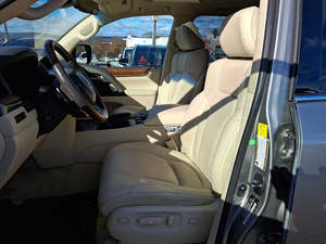 Increíble Lexus LX 2020 Usado en Perfectas Condiciones con Poco Kilometraje en Existencia, Ofrecido a una Fantástica Oferta que No Querrás Perder - Product Image 4