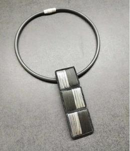 ชุดจี้สร้อยคอโลหะคุณภาพสูงพร้อมสายหนังจากผู้ผลิตอินเดีย - Product Image 2