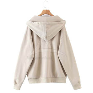 Sudaderas con Capucha y Cierre para Mujer, Cómodas para Invierno, con Bolsillos Delanteros, Ecológicas y Transpirables, Colores y Logotipo Personalizables, Venta al Por Mayor - Product Image 2