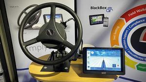 ระบบนำทางอัตโนมัติด้วย GPS คุณภาพสูง TOPCON สำหรับเครื่องจักรกลการเกษตร พร้อมหน้าจอดิจิทัลและระบบควบคุมพวงมาลัย - Product Image 3