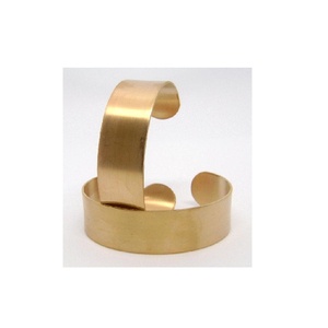 Échantillon gratuit de bijoux en laiton pour femmes, grands bracelets en plaqué or Rose 18K Kwai Fan Design manchette pour femmes - Product Image 1