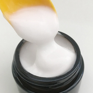 Crème <span class=keywords><strong>pour</strong></span> les mains à base de beurre de karité semi-finie à l'avocat, 1 kg, 5 kg, hydratation intense, réparation des mains sèches, OEM - Product Image 4
