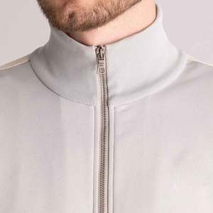 Chaqueta de invierno para hombre Diseño atrevido Inspirado en la ropa de calle Poliéster con cremallera funcional y posición del logotipo frontal del cuello alto - Product Image 5