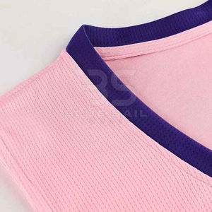 Uniforme de basket-ball professionnel ensemble tissu Durable léger avec des graphiques personnalisés uniforme de basket-ball d'équipe personnalisé - Product Image 4