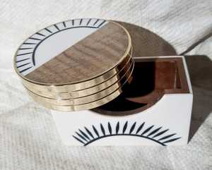 Sous-verres en bois ronds faits à la main de vente chaude meilleur vendeur tapis et tampons d'art en résine époxy marché international - Product Image 5