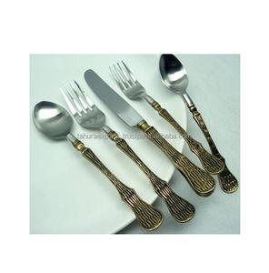 Juego de cubiertos para servir cena de aspecto único, juego de cubiertos de boda con acabado plateado de acero inoxidable, hecho a mano, personalizado - Product Image 2