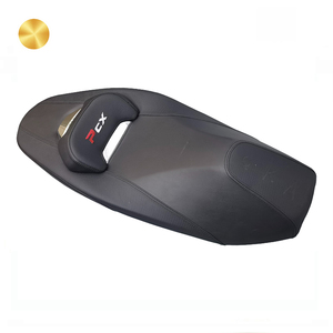 Selle de moto Refit la moins chère pour <span class=keywords><strong>Honda</strong></span> PCX150 siège en cuir personnalisé avec conversion de dossier pour siège de moto <span class=keywords><strong>PCX</strong></span> - Product Image 4