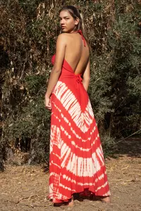 Décontracté mais élégant femmes rayonne Tie Dye longue robe dos nu pour l'été décontracté et vêtements de plage sans manches longue robe - Product Image 6