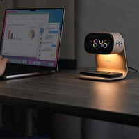Groene Leeuw Draadloze Oplader Bedside Bureauklok Houtnerf Afwerking Sfeervolle Nachtlamp ABS voor Slaapkamer Kantoor Woonkamer Keuken
