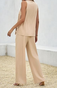 Ensemble ample en coton beige sans manches avec col en V profond et pantalon à jambes larges pour femmes-Ensemble deux pièces décontracté et confortable - Product Image 3
