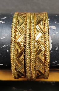 Acheter Bangles avec 22CT plaqué or forme ronde à la mode conçu Bangles Set pour les femmes à la mode Wear Bangles - Product Image 2