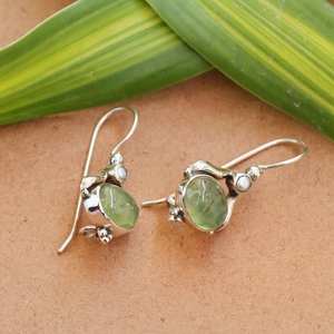 Bague vintage artisanale en argent sterling avec pierre précieuse naturelle, perle et prénite sertie clos, bijoux pour mariage et soirée - Product Image 3