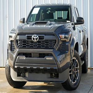 Toyota Tacoma TRD Sport Usada de 2024 - Product Image 1