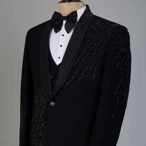 TRENDY -- ZARI NEGRO BORDADO EN NEGRO BLAZER, CAMISA BLANCA Y PANTALÓN TRAJE DE ESMOQUIN para FIESTA/BODA @ 2023 - Product Image 1