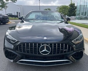 2024 mercede-S-BEN-Z SL-Class AMG SL 63 4MATIC ใช้กับเบาะหนังที่อุ่น - Product Image 1