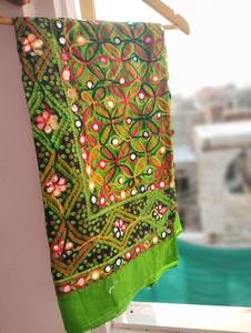 ผ้าคลุมไหล่ผ้าฝ้ายปักลายแบบดั้งเดิมสำหรับผู้หญิง ผ้าพันคอฤดูร้อน - Product Image 2