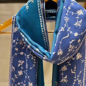 ผ้าคลุมไหลแคชเมียร์ งานปักมือโซซนี ทอแบบดั้งเดิม ผ้าพัชมีนาโพลีเอสเตอร์ ระบายอากาศได้ดี ทันสมัย เหมาะสำหรับใส่ในฤดูหนาว ของขวัญสำหรับสุภาพสตรี - Product Image 1